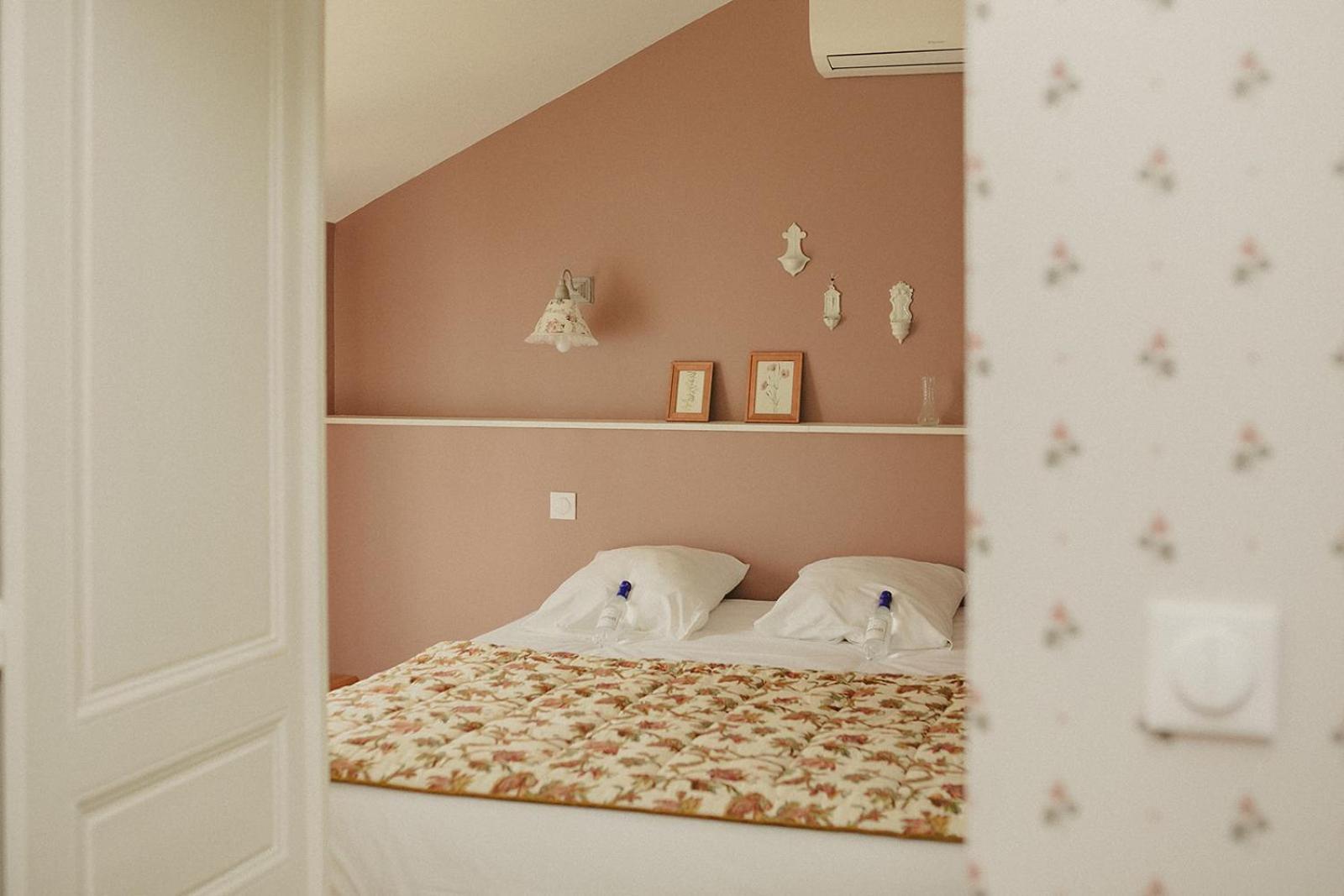Bed and Breakfast Domaine De Bassibe Ségos Esterno foto