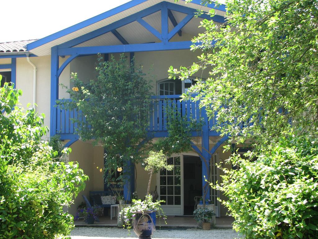 Bed and Breakfast Domaine De Bassibe Ségos Esterno foto